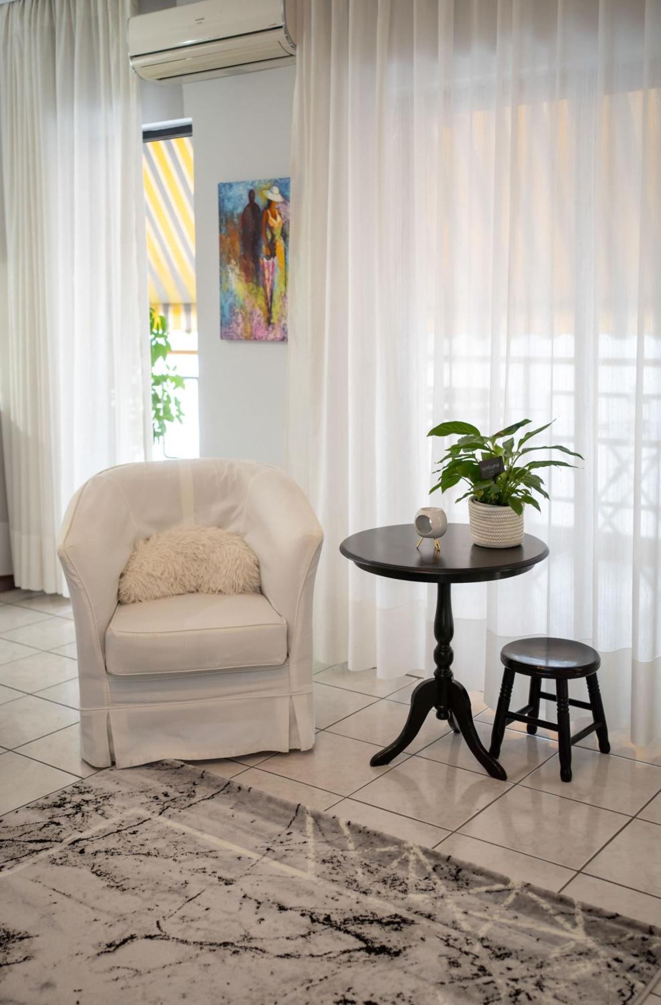Unique Central Apartment Larissa Esterno foto